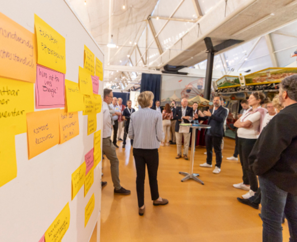 Bild https://www.zuerioberland.ch/app/uploads/20240606-19-07-21-00083-web-979x800.jpg