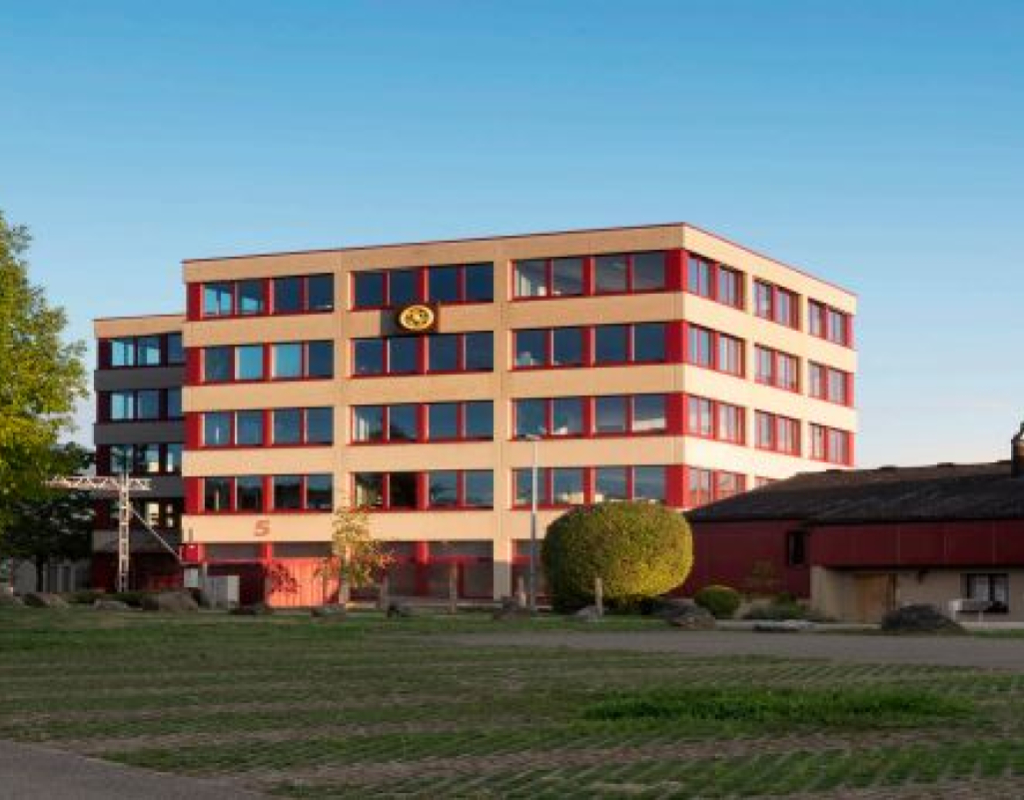 Bild https://www.zuerioberland.ch/app/uploads/Fischer97-1024x800.jpg