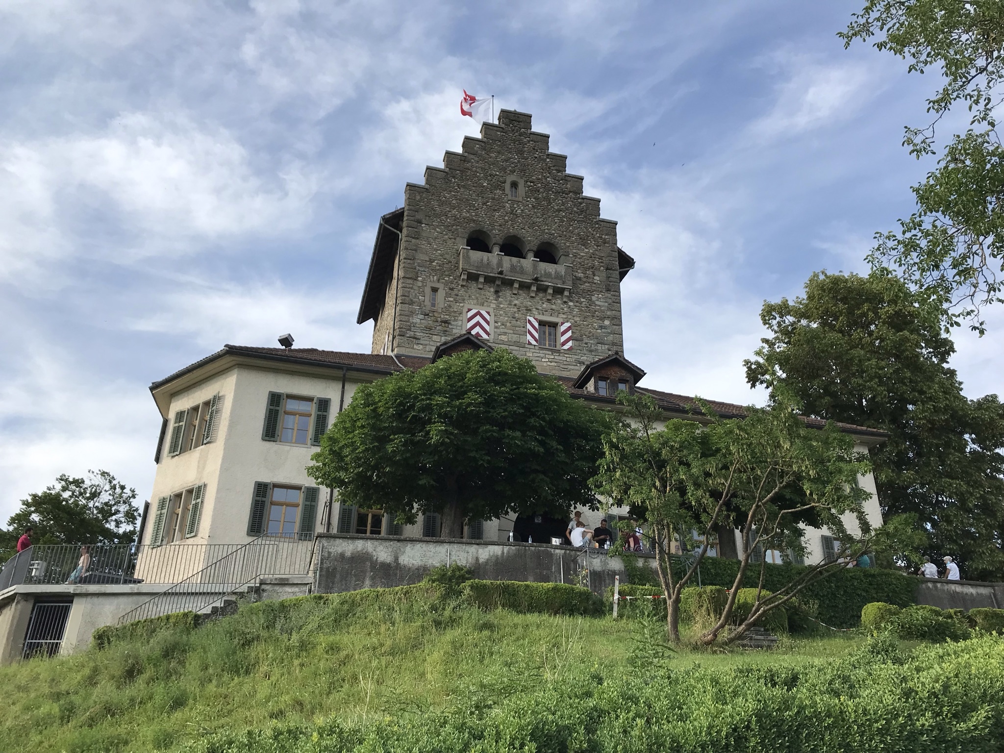 https://www.zuerioberland.ch/wp-content/uploads/69861f1e2fcb4b6d729c59060b363045397f697d-777688700-544.jpeg